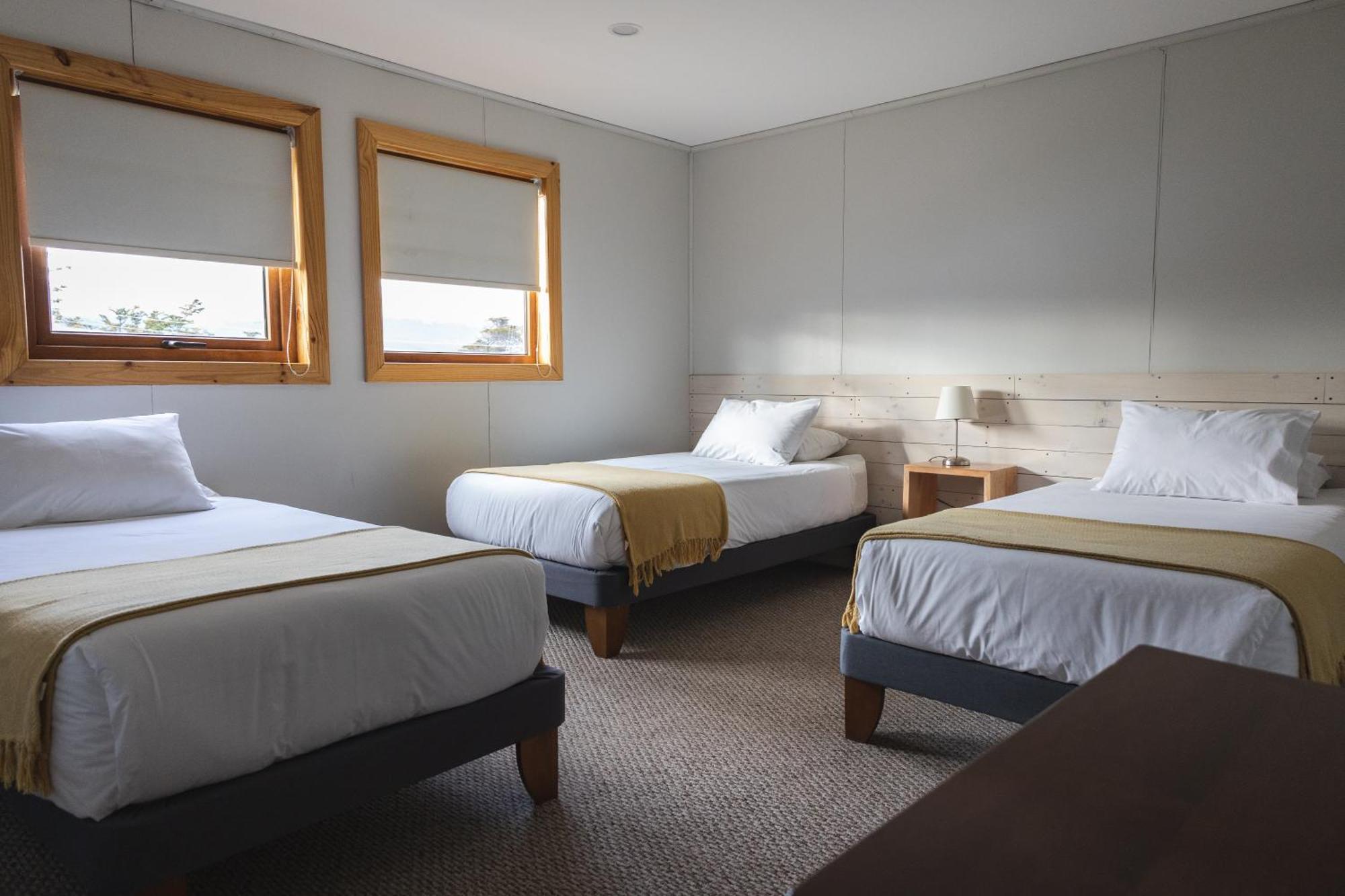 Hotel Fio Fio Puerto Williams Esterno foto